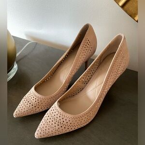 Alfani StepFlex Perforated Nude Pink Suede Heels - Sz 11 - NEW